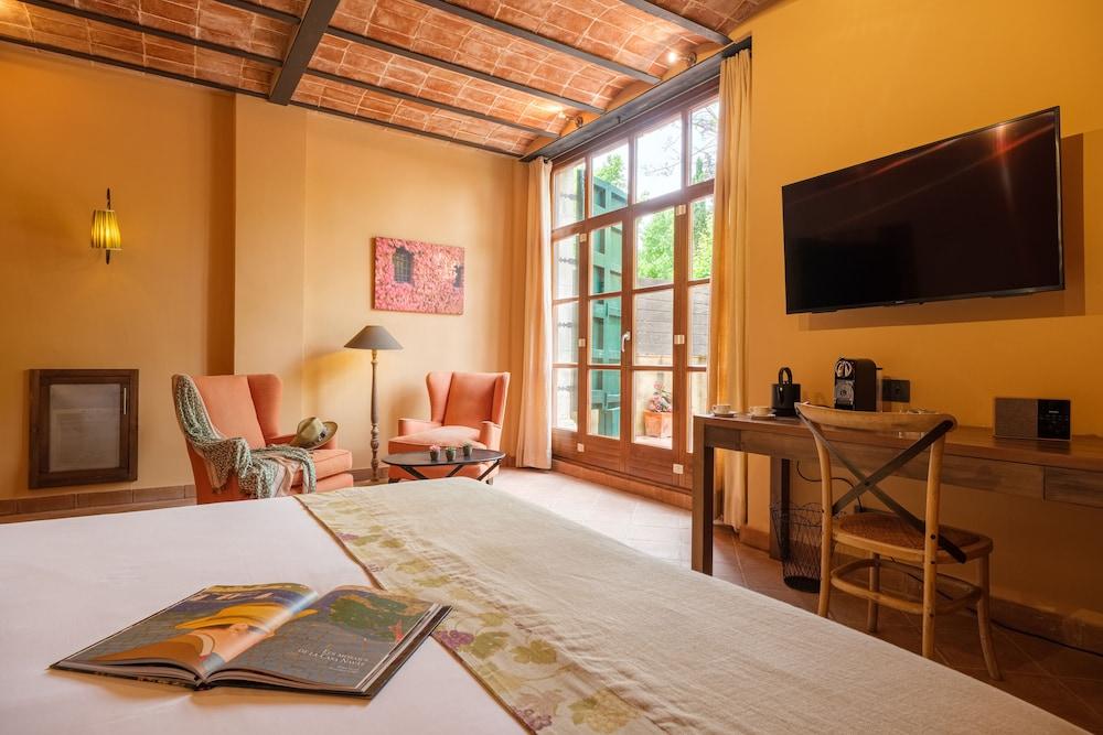 Hotel Mas La Boella 4*